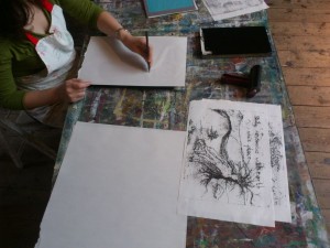 Making a monotype with the left hand